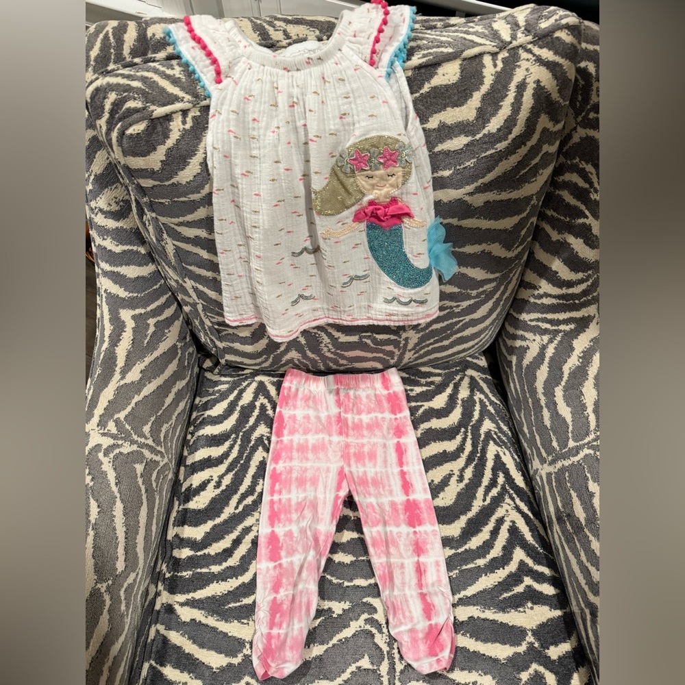 GUC Mud Pie 4T leggings & Mermaid sequin short-sleeve shirt